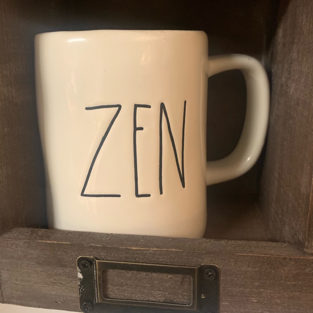 Beautiful ZEN Rae Dunn mug